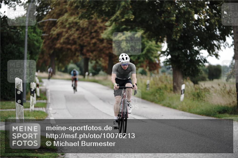 30.08.2026 - Elbe Triathlon Hamburg Michael Burmester http://msf.ph/oto/10076213 30.08.2026 11:16:35 Radfahren 1131, 1363, 1379 meine-sportfotos.de