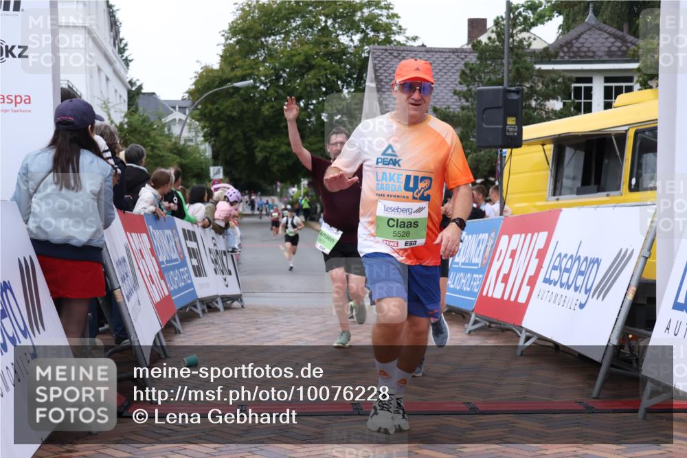 30.08.2026 - Blankeneser Heldenlauf Lena Gebhardt http://msf.ph/oto/10076228 30.08.2026 10:29:33 Ziel 5499, 5525, 5526, 5528, 5543, 5656, 5765 meine-sportfotos.de