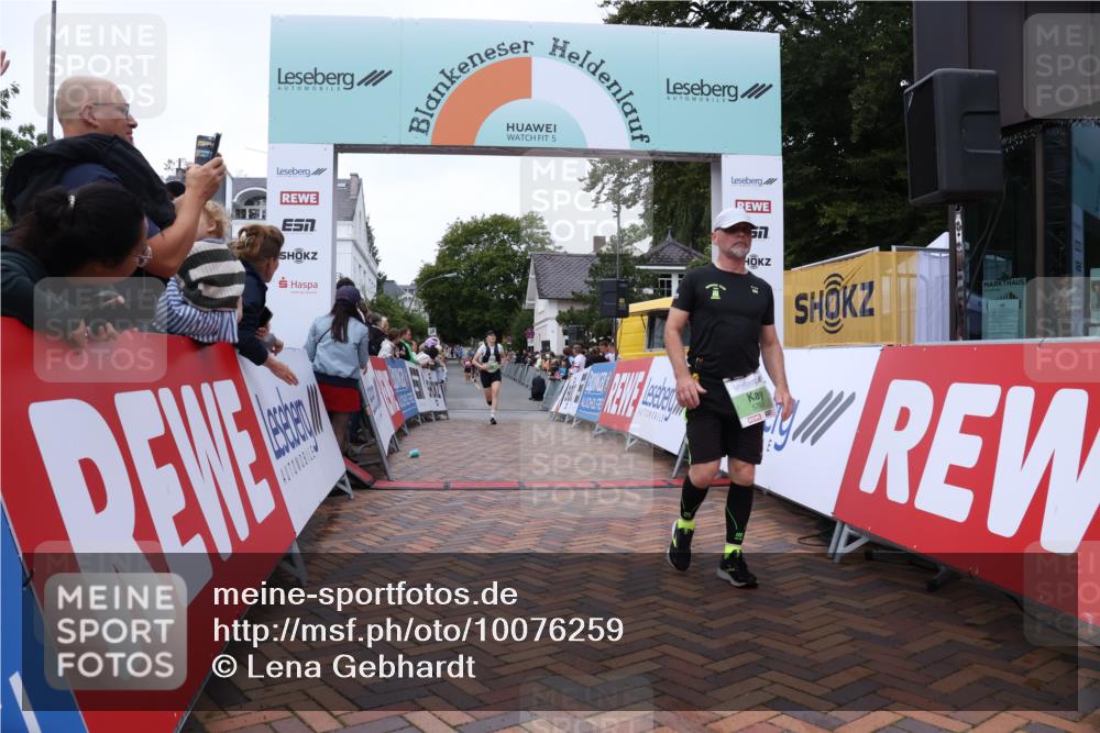 30.08.2026 - Blankeneser Heldenlauf Lena Gebhardt http://msf.ph/oto/10076259 30.08.2026 10:29:38 Ziel 5051, 5499, 5528, 5656, 5765 meine-sportfotos.de