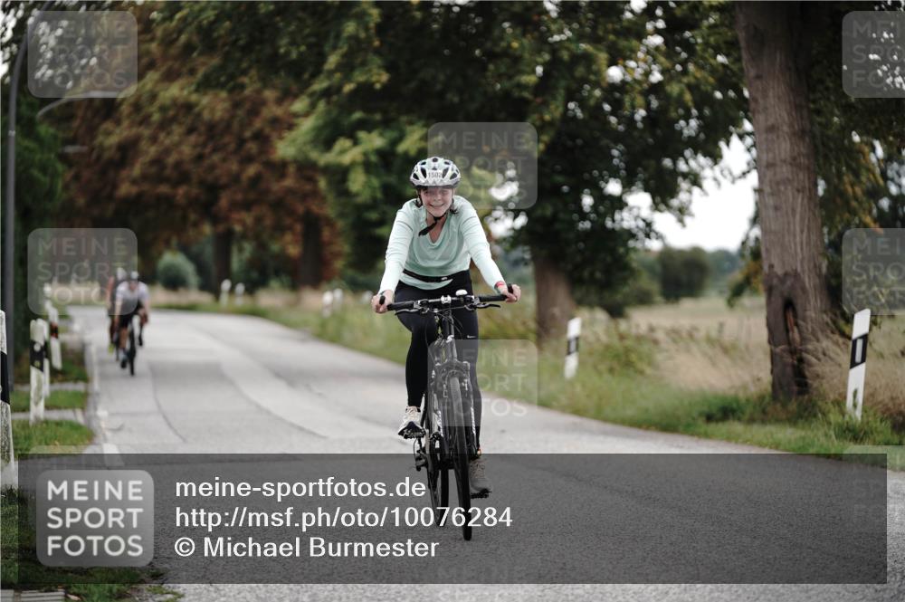 30.08.2026 - Elbe Triathlon Hamburg Michael Burmester http://msf.ph/oto/10076284 30.08.2026 11:17:56 Radfahren 1383, 1485, 1502, 1553, 1664 meine-sportfotos.de