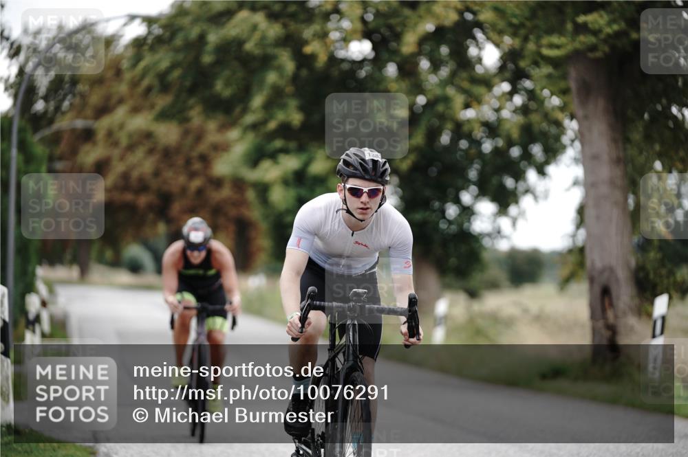30.08.2026 - Elbe Triathlon Hamburg Michael Burmester http://msf.ph/oto/10076291 30.08.2026 11:18:01 Radfahren 1383, 1664 meine-sportfotos.de
