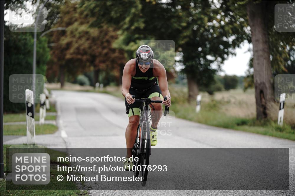 30.08.2026 - Elbe Triathlon Hamburg Michael Burmester http://msf.ph/oto/10076293 30.08.2026 11:18:02 Radfahren 1383, 1664 meine-sportfotos.de
