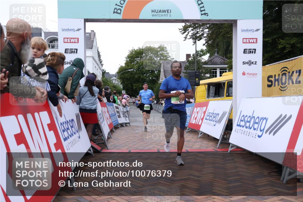 30.08.2026 - Blankeneser Heldenlauf Lena Gebhardt http://msf.ph/oto/10076379 30.08.2026 10:30:03 Ziel 5079, 5260, 5319, 5348 meine-sportfotos.de