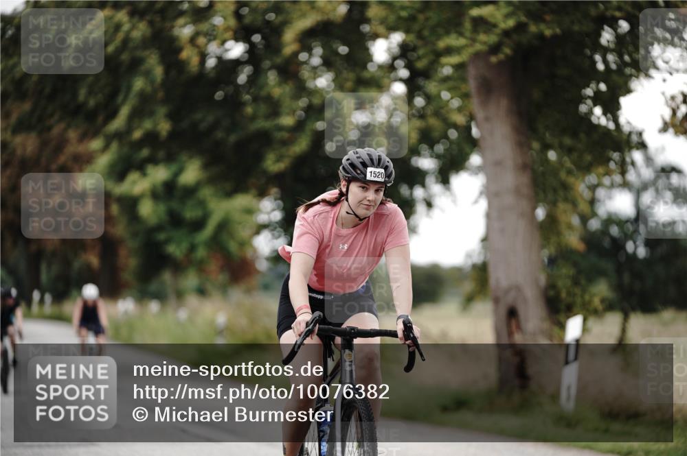 30.08.2026 - Elbe Triathlon Hamburg Michael Burmester http://msf.ph/oto/10076382 30.08.2026 11:19:44 Radfahren 1514, 1519, 1520, 1569, 1649 meine-sportfotos.de