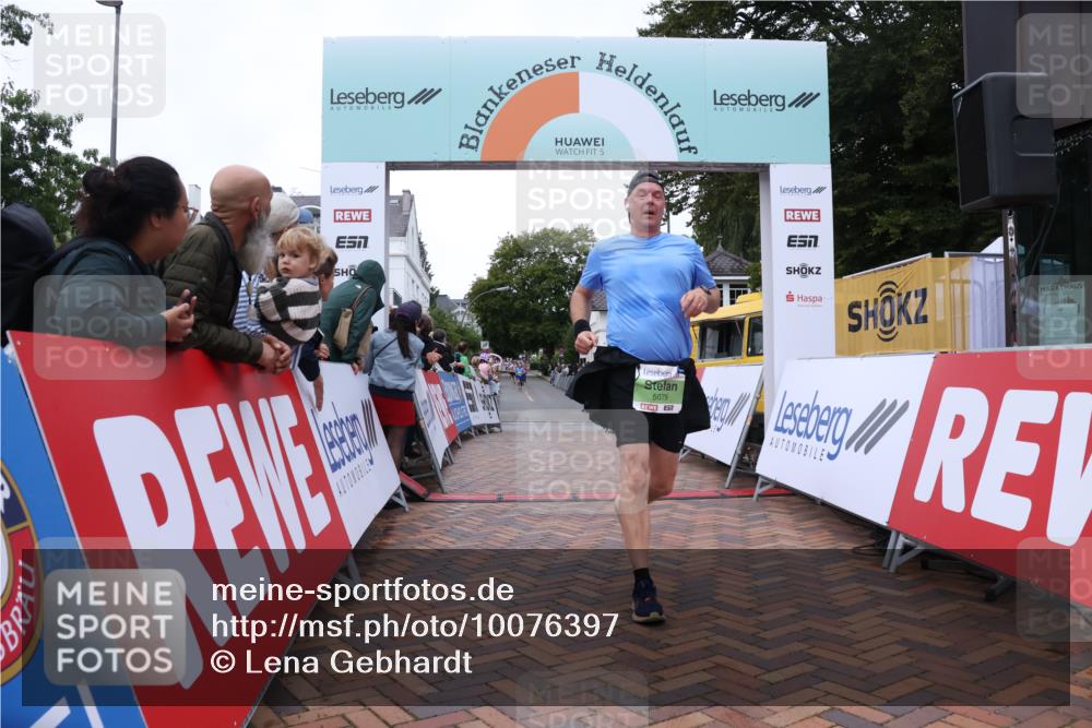 30.08.2026 - Blankeneser Heldenlauf Lena Gebhardt http://msf.ph/oto/10076397 30.08.2026 10:30:06 Ziel 5079, 5260 meine-sportfotos.de