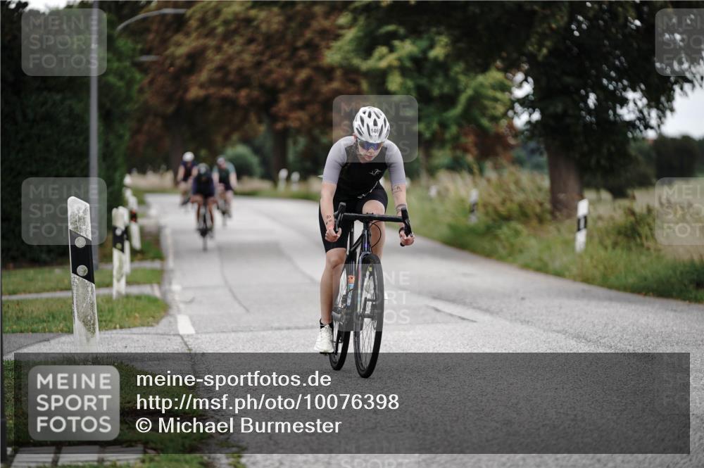 30.08.2026 - Elbe Triathlon Hamburg Michael Burmester http://msf.ph/oto/10076398 30.08.2026 11:19:52 Radfahren 1469, 1535, 1569 meine-sportfotos.de