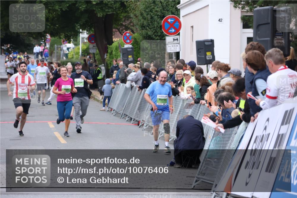 30.08.2026 - Blankeneser Heldenlauf Lena Gebhardt http://msf.ph/oto/10076406 30.08.2026 10:30:13 Ziel 5079 meine-sportfotos.de