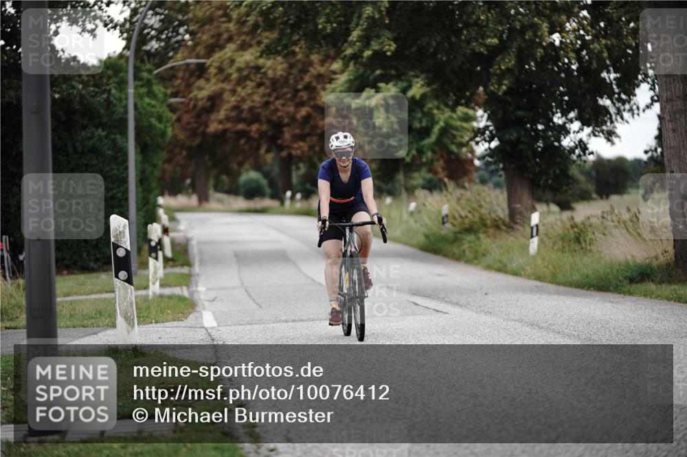 30.08.2026 - Elbe Triathlon Hamburg Michael Burmester http://msf.ph/oto/10076412 30.08.2026 11:20:01 Radfahren 1535, 1540, 1543 meine-sportfotos.de