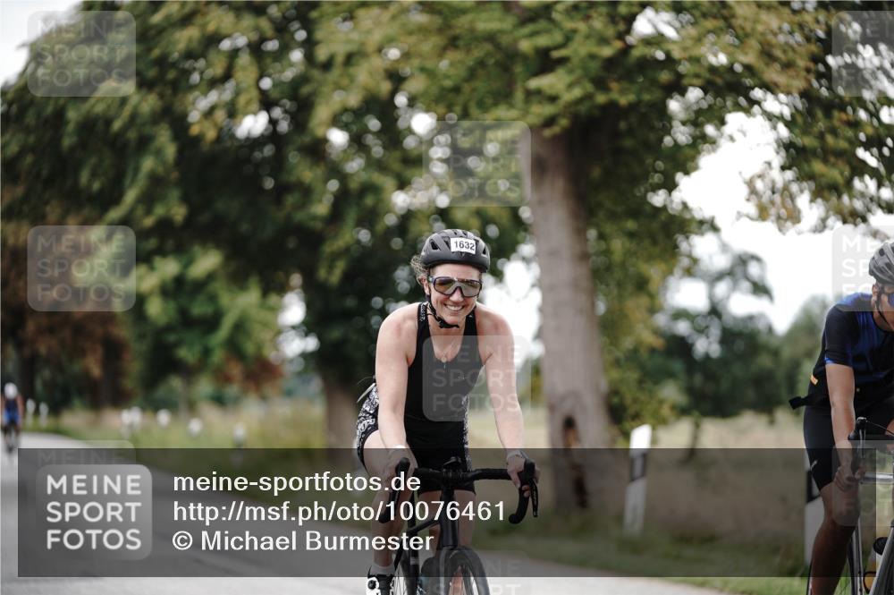 30.08.2026 - Elbe Triathlon Hamburg Michael Burmester http://msf.ph/oto/10076461 30.08.2026 11:20:57 Radfahren 1362, 1377, 1632 meine-sportfotos.de