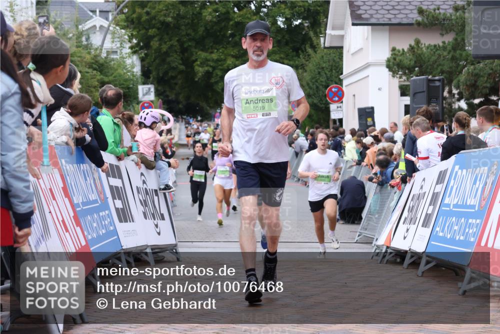 30.08.2026 - Blankeneser Heldenlauf Lena Gebhardt http://msf.ph/oto/10076468 30.08.2026 10:30:33 Ziel 5019, 5292, 5301, 5393 meine-sportfotos.de