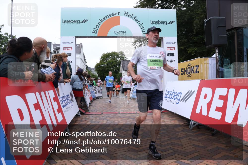 30.08.2026 - Blankeneser Heldenlauf Lena Gebhardt http://msf.ph/oto/10076479 30.08.2026 10:30:36 Ziel 5019, 5292, 5784 meine-sportfotos.de