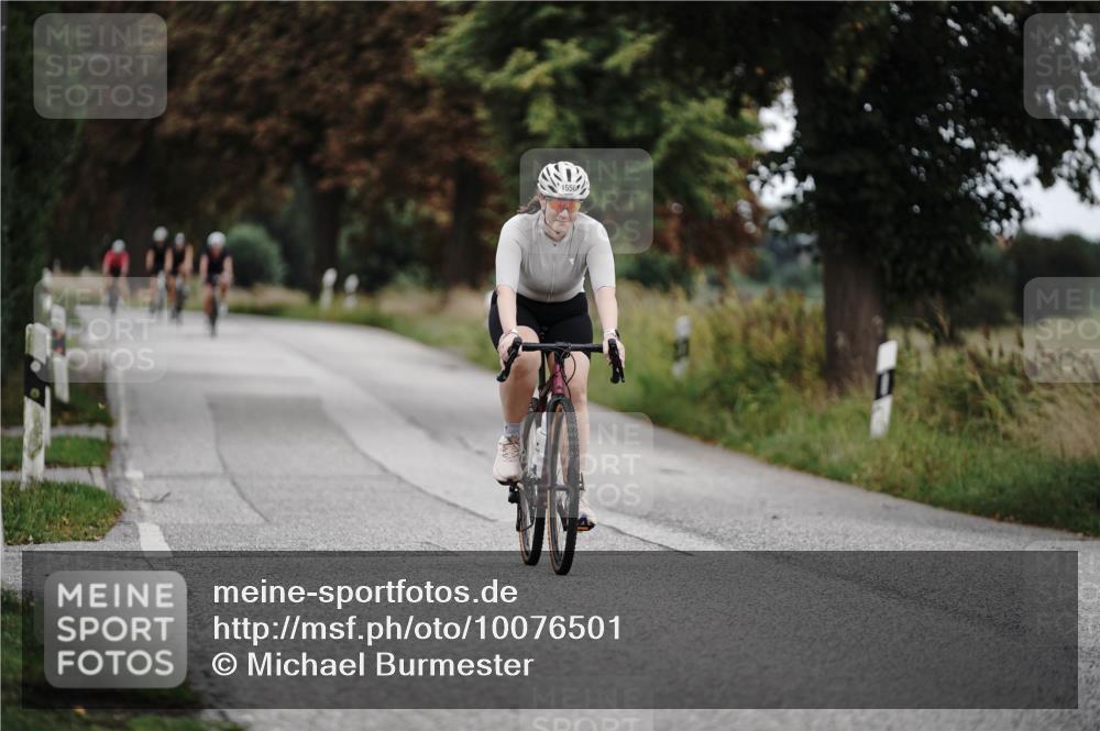 30.08.2026 - Elbe Triathlon Hamburg Michael Burmester http://msf.ph/oto/10076501 30.08.2026 11:21:27 Radfahren 1411, 1566 meine-sportfotos.de