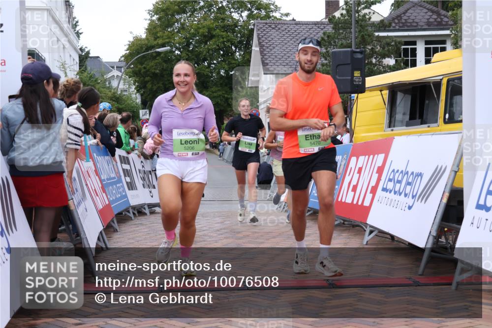 30.08.2026 - Blankeneser Heldenlauf Lena Gebhardt http://msf.ph/oto/10076508 30.08.2026 10:30:41 Ziel 5019, 5153, 5206, 5213, 5292, 5421, 5470, 5784 meine-sportfotos.de