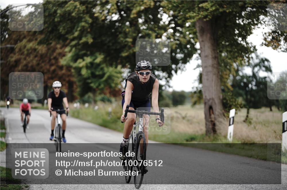 30.08.2026 - Elbe Triathlon Hamburg Michael Burmester http://msf.ph/oto/10076512 30.08.2026 11:21:37 Radfahren 1373, 1403, 1404, 1474 meine-sportfotos.de