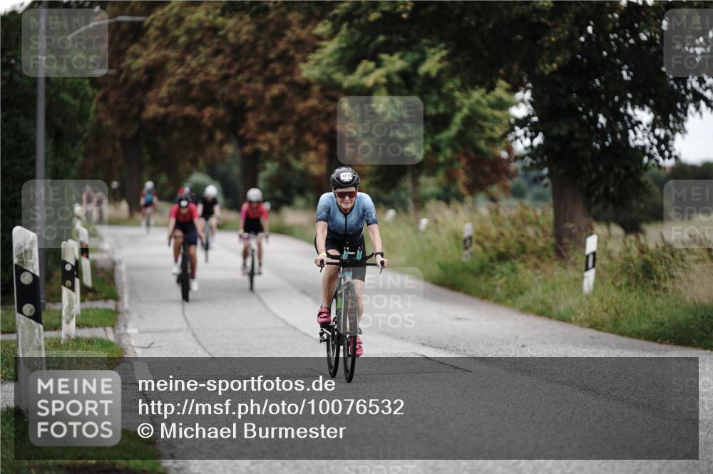 30.08.2026 - Elbe Triathlon Hamburg Michael Burmester http://msf.ph/oto/10076532 30.08.2026 11:21:53 Radfahren 1391, 1400, 1462, 1658, 1715 meine-sportfotos.de