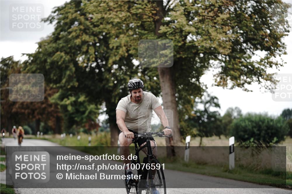 30.08.2026 - Elbe Triathlon Hamburg Michael Burmester http://msf.ph/oto/10076591 30.08.2026 11:22:41 Radfahren 1095, 1401, 1483, 1585 meine-sportfotos.de