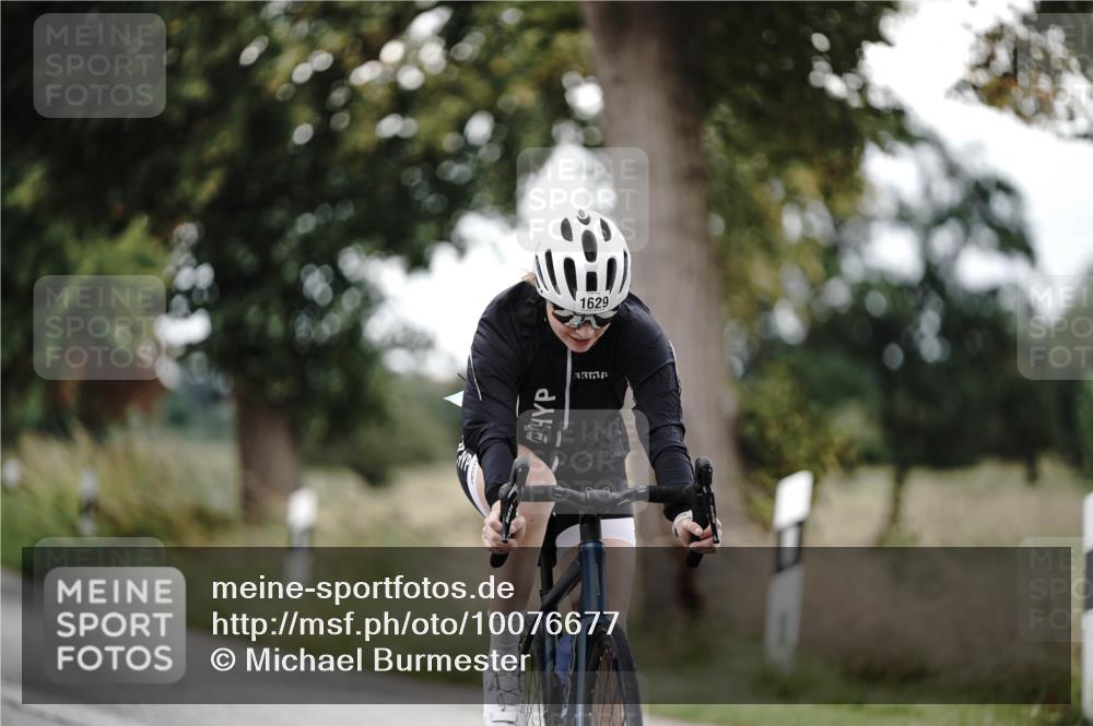 30.08.2026 - Elbe Triathlon Hamburg Michael Burmester http://msf.ph/oto/10076677 30.08.2026 11:24:35 Radfahren 1419, 1629, 1719 meine-sportfotos.de