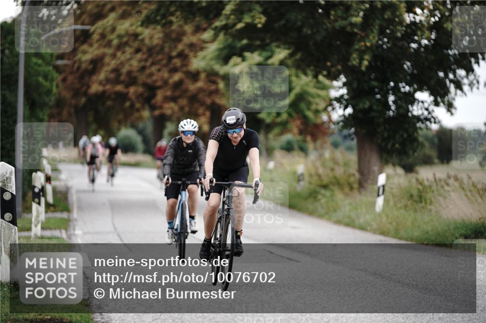 30.08.2026 - Elbe Triathlon Hamburg Michael Burmester http://msf.ph/oto/10076702 30.08.2026 11:25:04 Radfahren 1425, 1507, 1600, 1609, 1665, 1690, 1712 meine-sportfotos.de