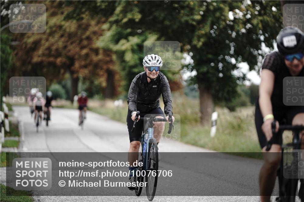 30.08.2026 - Elbe Triathlon Hamburg Michael Burmester http://msf.ph/oto/10076706 30.08.2026 11:25:05 Radfahren 1425, 1507, 1600, 1609, 1665, 1690, 1712 meine-sportfotos.de