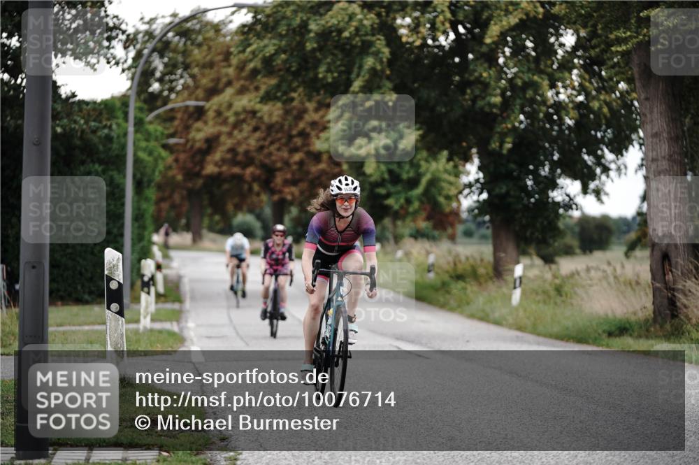 30.08.2026 - Elbe Triathlon Hamburg Michael Burmester http://msf.ph/oto/10076714 30.08.2026 11:25:12 Radfahren 1425, 1600, 1635, 1668, 1673, 1712 meine-sportfotos.de