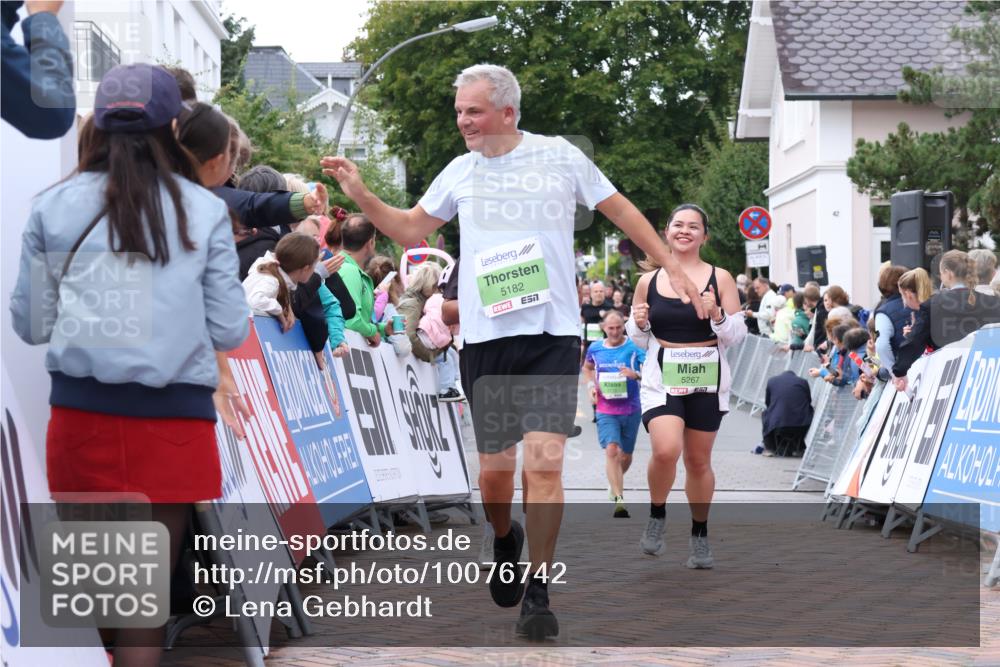 30.08.2026 - Blankeneser Heldenlauf Lena Gebhardt http://msf.ph/oto/10076742 30.08.2026 10:31:31 Ziel 5182, 5267, 5346 meine-sportfotos.de