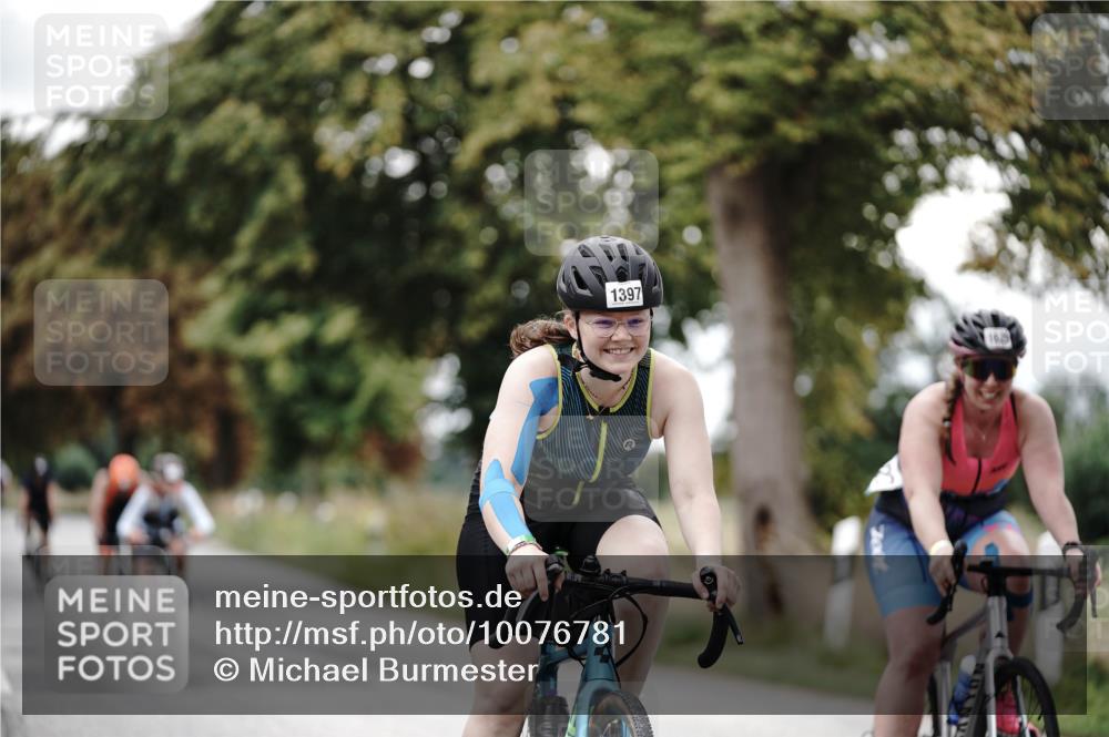 30.08.2026 - Elbe Triathlon Hamburg Michael Burmester http://msf.ph/oto/10076781 30.08.2026 11:26:32 Radfahren 1364, 1397, 1414, 1432, 1448, 1460, 1623 meine-sportfotos.de