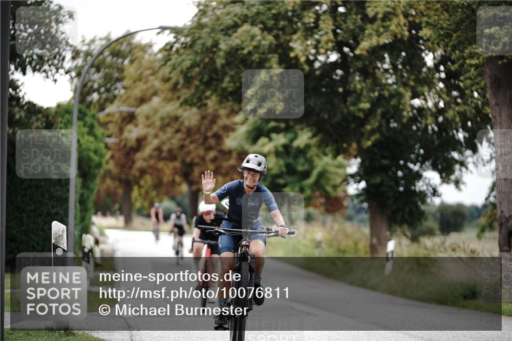 30.08.2026 - Elbe Triathlon Hamburg Michael Burmester http://msf.ph/oto/10076811 30.08.2026 11:26:59 Radfahren 1190, 1398, 1399 meine-sportfotos.de