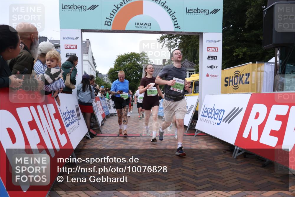 30.08.2026 - Blankeneser Heldenlauf Lena Gebhardt http://msf.ph/oto/10076828 30.08.2026 10:31:46 Ziel 5057, 5108, 5141, 5157, 5170, 5171, 5496, 5552, 5715, 5885, 5892 meine-sportfotos.de