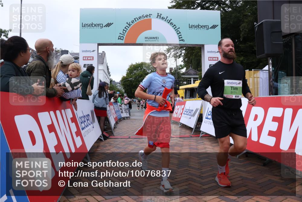 30.08.2026 - Blankeneser Heldenlauf Lena Gebhardt http://msf.ph/oto/10076837 30.08.2026 10:31:51 Ziel 5057, 5141, 5155, 5157, 5170, 5171, 5354, 5496, 5885, 5892 meine-sportfotos.de