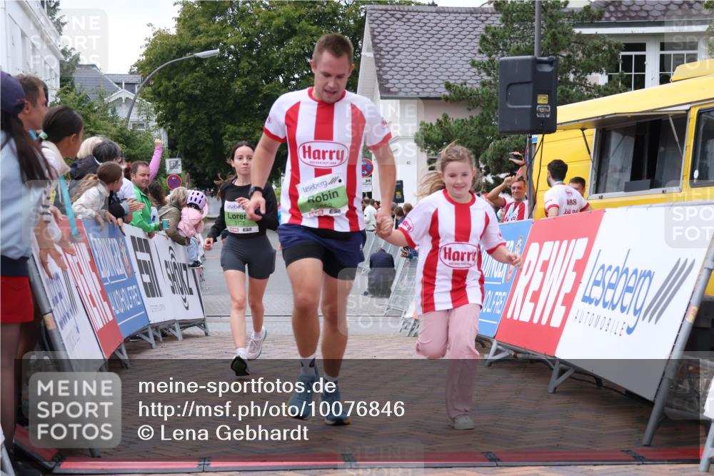 30.08.2026 - Blankeneser Heldenlauf Lena Gebhardt http://msf.ph/oto/10076846 30.08.2026 10:32:00 Ziel 5155, 5175, 5354, 5652 meine-sportfotos.de