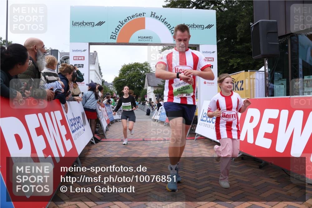 30.08.2026 - Blankeneser Heldenlauf Lena Gebhardt http://msf.ph/oto/10076851 30.08.2026 10:32:02 Ziel 5175, 5652 meine-sportfotos.de