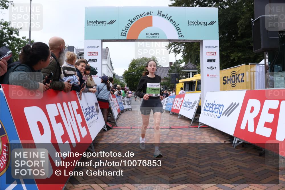30.08.2026 - Blankeneser Heldenlauf Lena Gebhardt http://msf.ph/oto/10076853 30.08.2026 10:32:03 Ziel 5175, 5652 meine-sportfotos.de