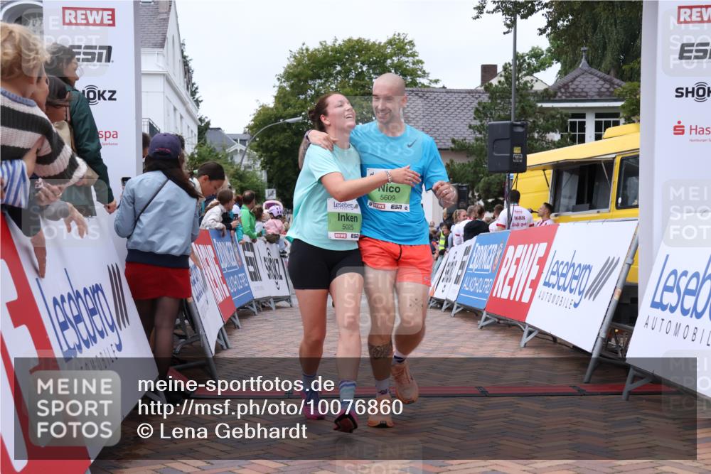 30.08.2026 - Blankeneser Heldenlauf Lena Gebhardt http://msf.ph/oto/10076860 30.08.2026 10:32:14 Ziel 5025, 5089, 5609 meine-sportfotos.de