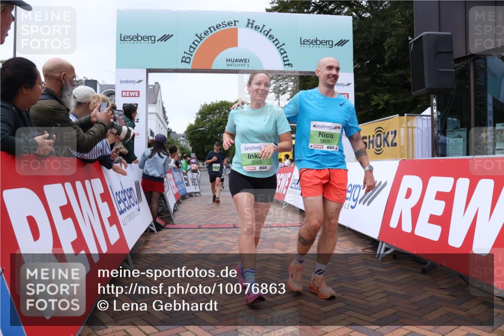 30.08.2026 - Blankeneser Heldenlauf Lena Gebhardt http://msf.ph/oto/10076863 30.08.2026 10:32:15 Ziel 5025, 5089, 5609 meine-sportfotos.de