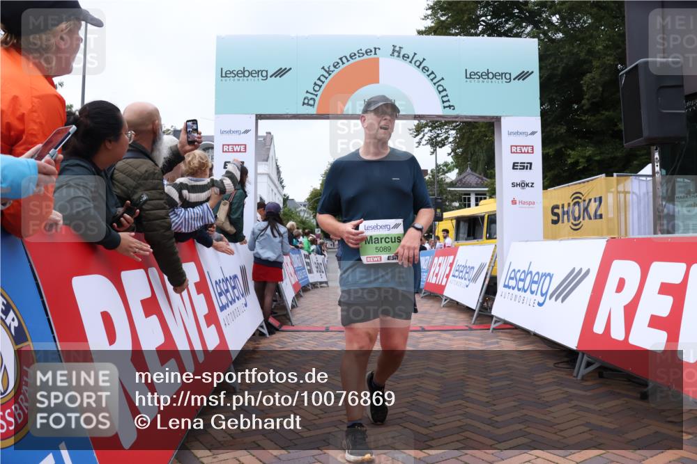 30.08.2026 - Blankeneser Heldenlauf Lena Gebhardt http://msf.ph/oto/10076869 30.08.2026 10:32:20 Ziel 5025, 5073, 5089, 5138, 5293, 5557, 5609 meine-sportfotos.de