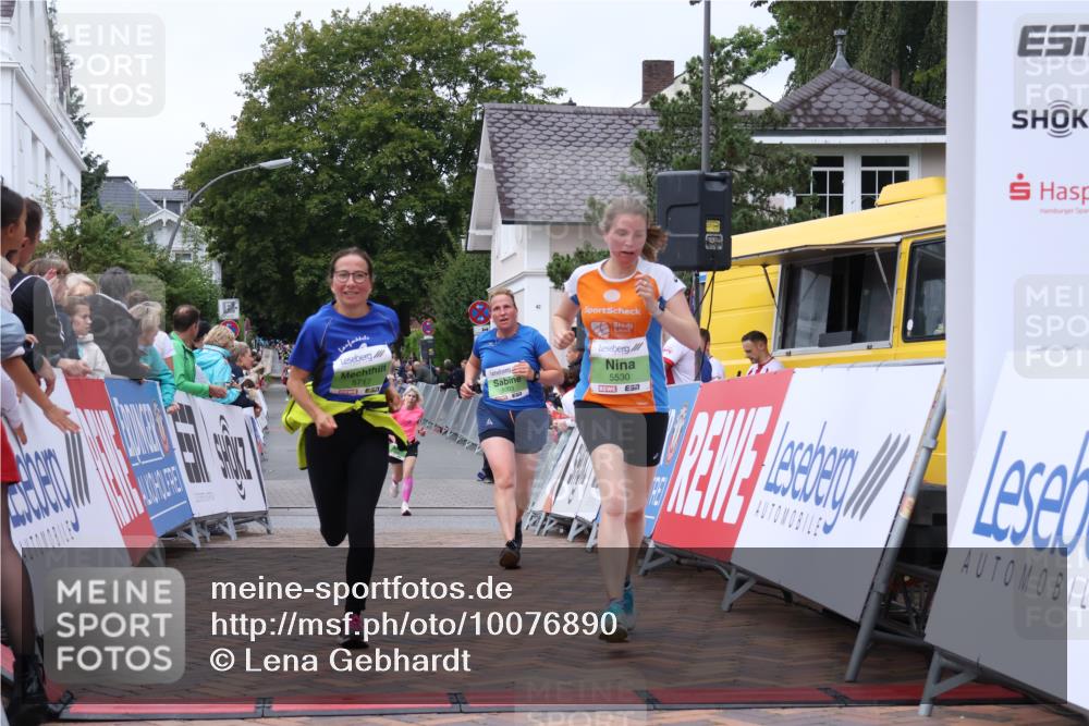 30.08.2026 - Blankeneser Heldenlauf Lena Gebhardt http://msf.ph/oto/10076890 30.08.2026 10:32:45 Ziel 5003, 5212, 5350, 5530, 5717 meine-sportfotos.de