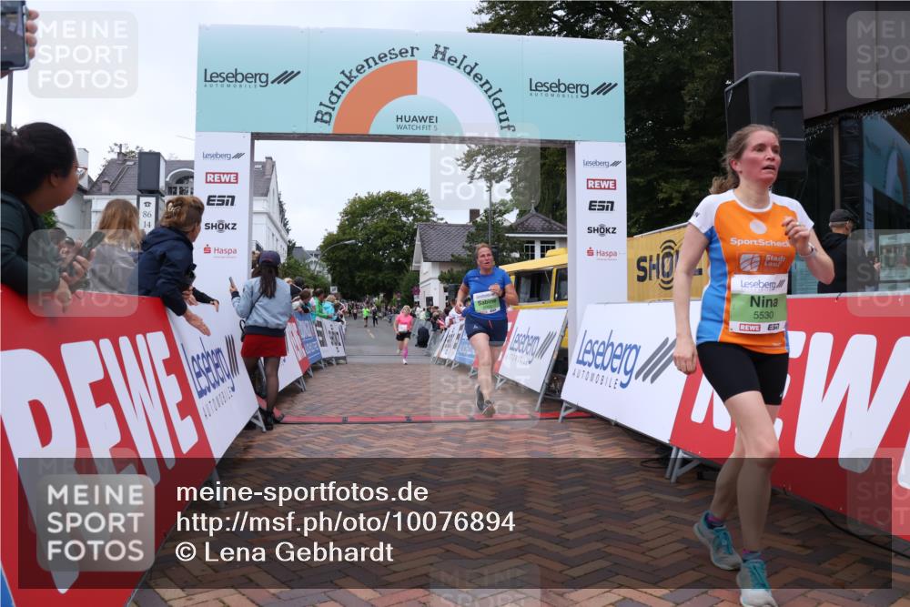 30.08.2026 - Blankeneser Heldenlauf Lena Gebhardt http://msf.ph/oto/10076894 30.08.2026 10:32:47 Ziel 5003, 5212, 5350, 5530, 5692, 5717 meine-sportfotos.de