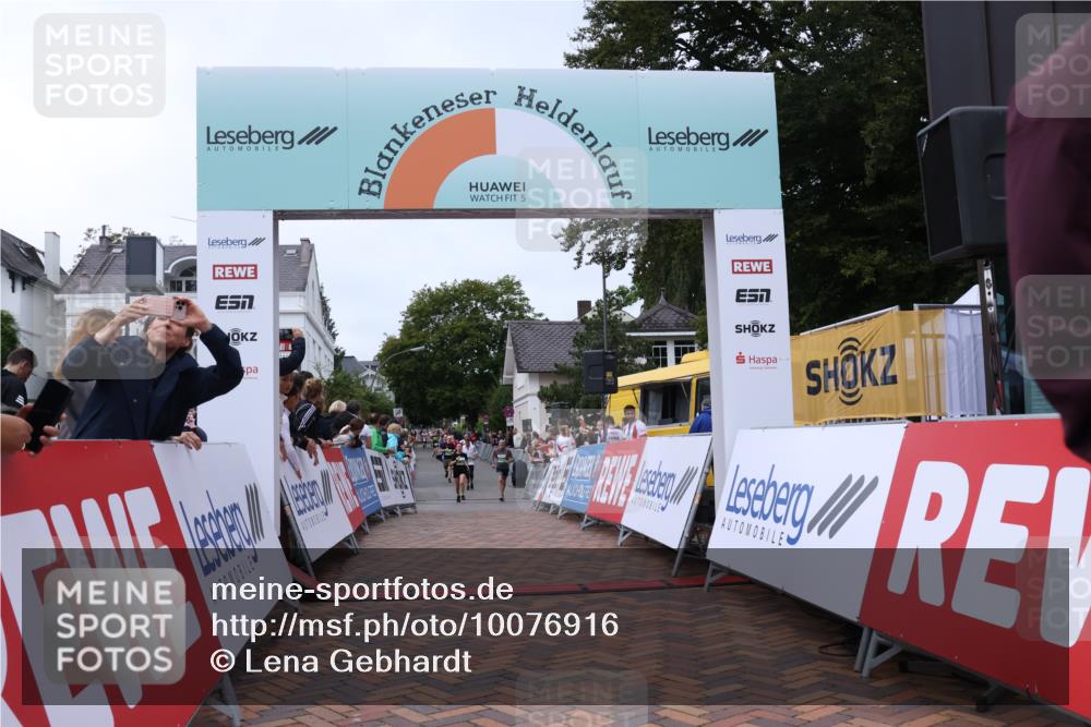 30.08.2026 - Blankeneser Heldenlauf Lena Gebhardt http://msf.ph/oto/10076916 30.08.2026 10:33:22 Ziel 5614 meine-sportfotos.de