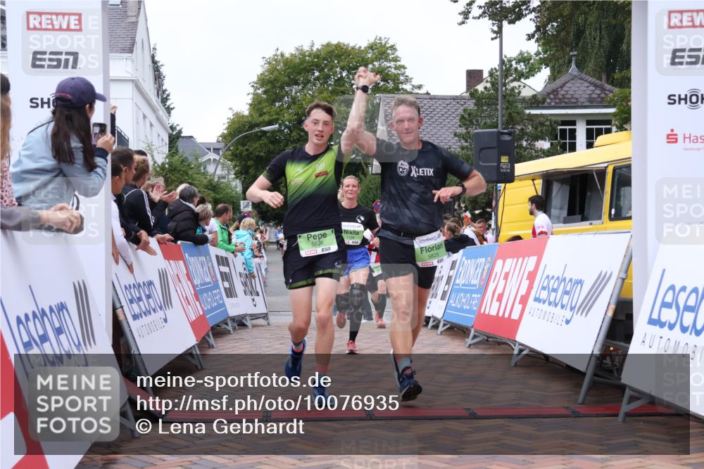 30.08.2026 - Blankeneser Heldenlauf Lena Gebhardt http://msf.ph/oto/10076935 30.08.2026 10:33:43 Ziel 5134, 5665, 5825, 5826 meine-sportfotos.de