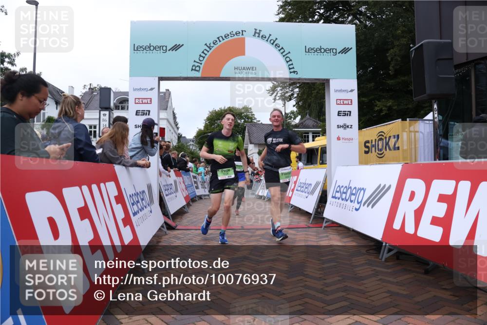 30.08.2026 - Blankeneser Heldenlauf Lena Gebhardt http://msf.ph/oto/10076937 30.08.2026 10:33:44 Ziel 5134, 5664, 5665, 5825, 5826 meine-sportfotos.de