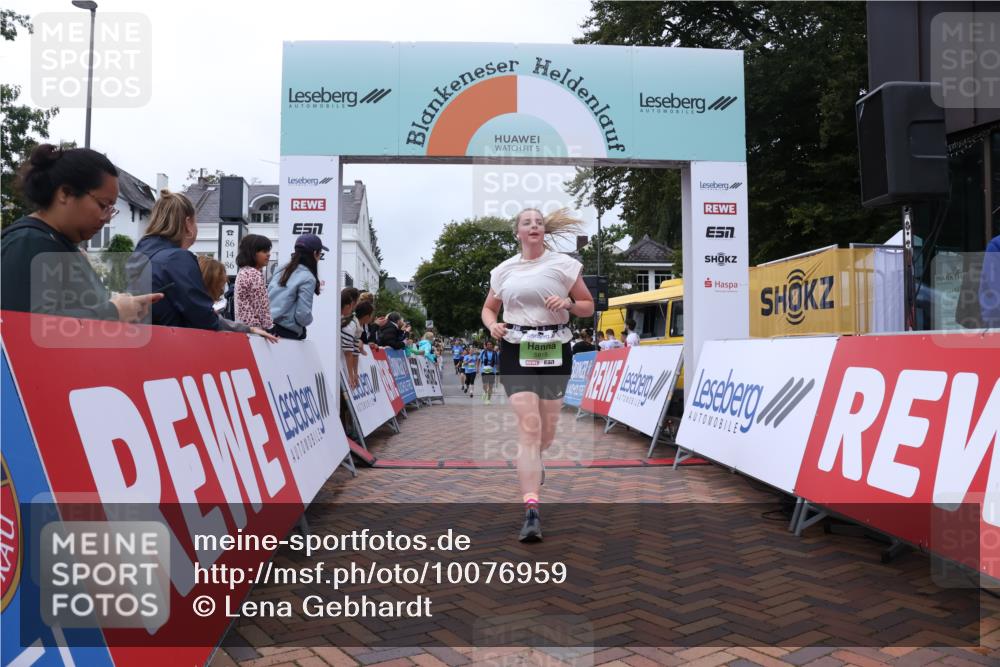 30.08.2026 - Blankeneser Heldenlauf Lena Gebhardt http://msf.ph/oto/10076959 30.08.2026 10:34:04 Ziel 5369, 5819 meine-sportfotos.de