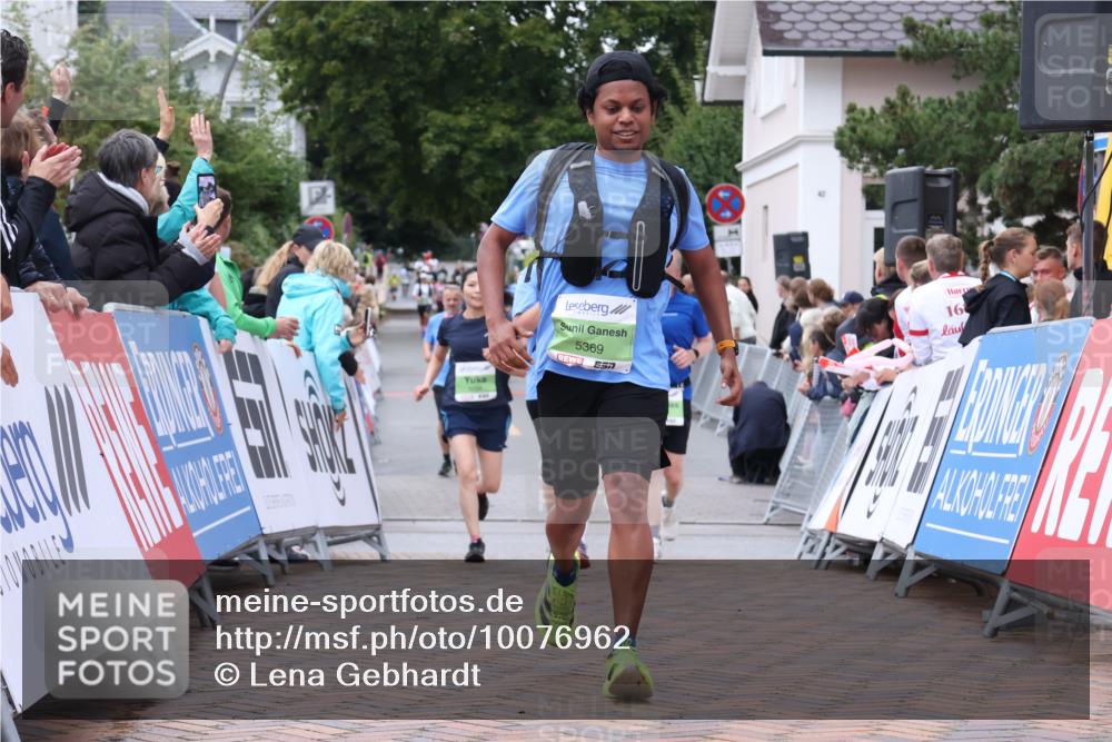 30.08.2026 - Blankeneser Heldenlauf Lena Gebhardt http://msf.ph/oto/10076962 30.08.2026 10:34:07 Ziel 5211, 5294, 5369, 5819 meine-sportfotos.de