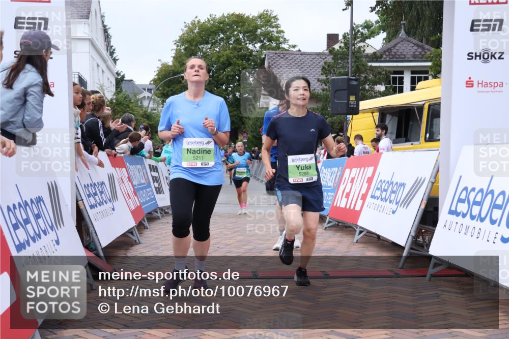 30.08.2026 - Blankeneser Heldenlauf Lena Gebhardt http://msf.ph/oto/10076967 30.08.2026 10:34:11 Ziel 5211, 5294, 5337, 5369, 5700, 5819 meine-sportfotos.de