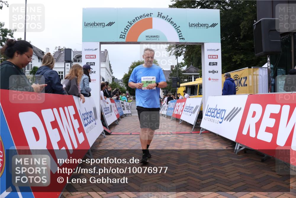 30.08.2026 - Blankeneser Heldenlauf Lena Gebhardt http://msf.ph/oto/10076977 30.08.2026 10:34:19 Ziel 5211, 5256, 5294, 5337, 5403, 5454, 5486, 5700 meine-sportfotos.de
