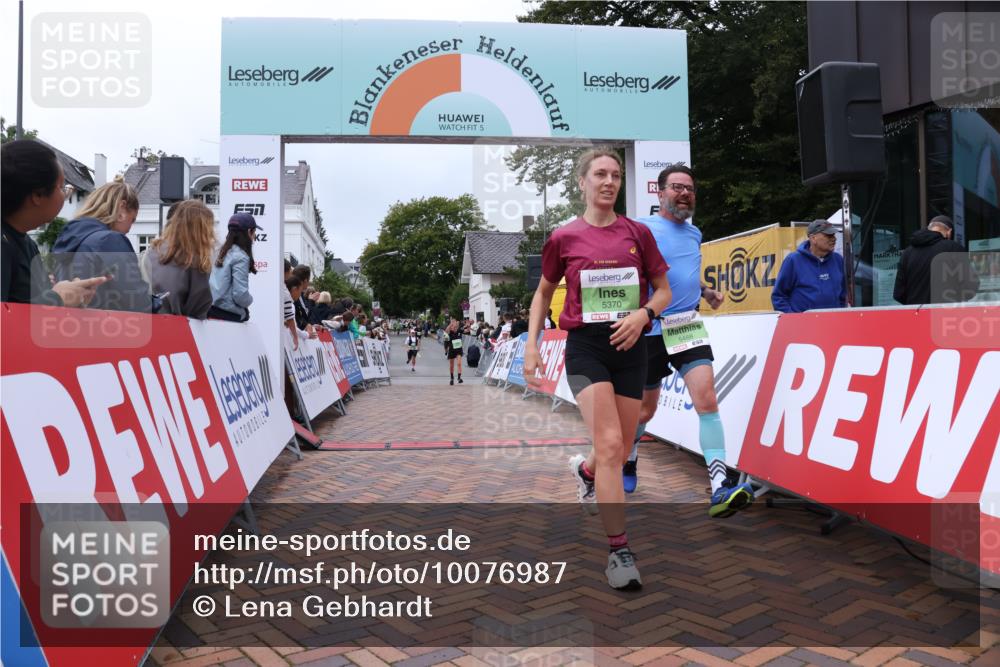30.08.2026 - Blankeneser Heldenlauf Lena Gebhardt http://msf.ph/oto/10076987 30.08.2026 10:34:26 Ziel 5256, 5370, 5403, 5454, 5486, 5488 meine-sportfotos.de