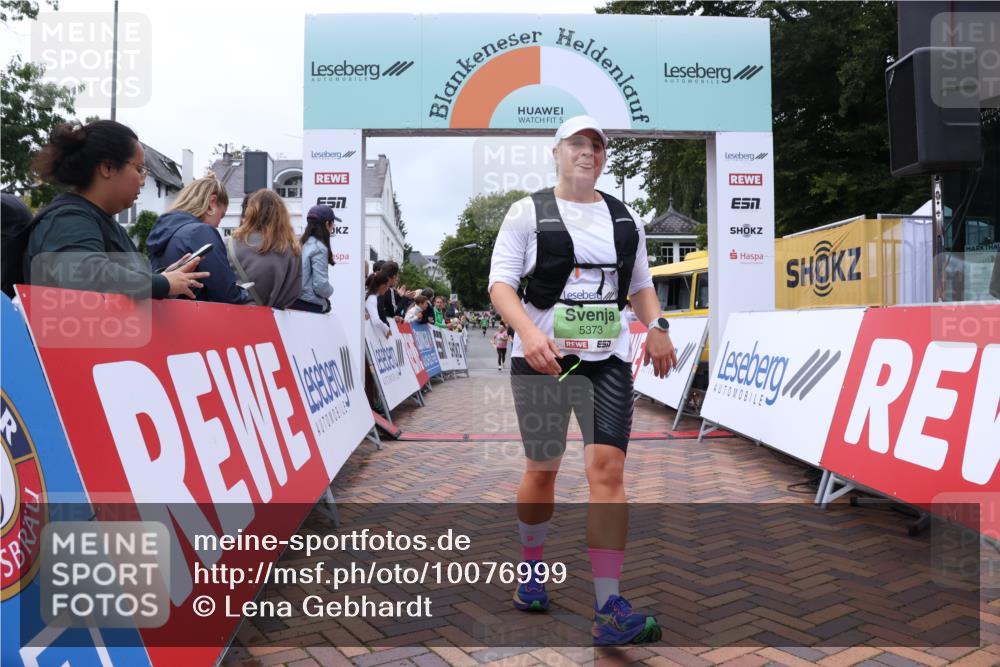 30.08.2026 - Blankeneser Heldenlauf Lena Gebhardt http://msf.ph/oto/10076999 30.08.2026 10:34:36 Ziel 5302, 5373, 5788 meine-sportfotos.de