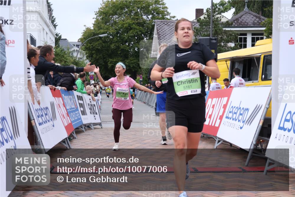 30.08.2026 - Blankeneser Heldenlauf Lena Gebhardt http://msf.ph/oto/10077006 30.08.2026 10:34:42 Ziel 5161, 5184, 5302, 5373, 5535 meine-sportfotos.de