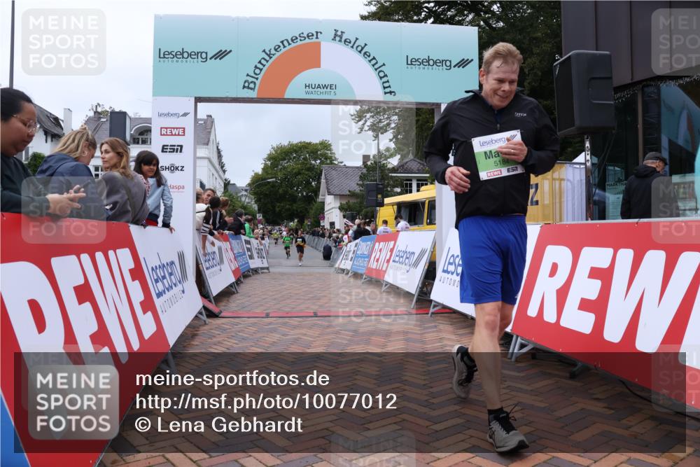 30.08.2026 - Blankeneser Heldenlauf Lena Gebhardt http://msf.ph/oto/10077012 30.08.2026 10:34:44 Ziel 5161, 5184, 5302, 5535 meine-sportfotos.de