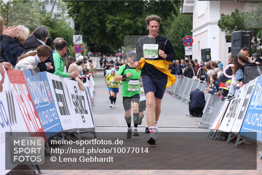 30.08.2026 - Blankeneser Heldenlauf Lena Gebhardt http://msf.ph/oto/10077014 30.08.2026 10:34:50 Ziel 5184, 5246, 5535, 5536 meine-sportfotos.de