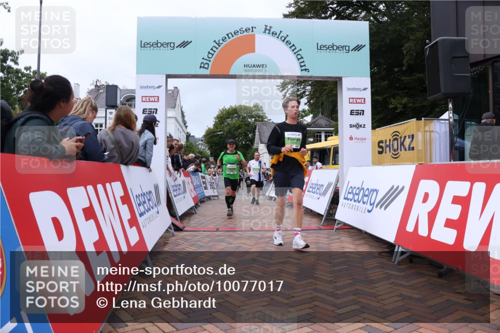 30.08.2026 - Blankeneser Heldenlauf Lena Gebhardt http://msf.ph/oto/10077017 30.08.2026 10:34:53 Ziel 5246, 5536, 5802 meine-sportfotos.de